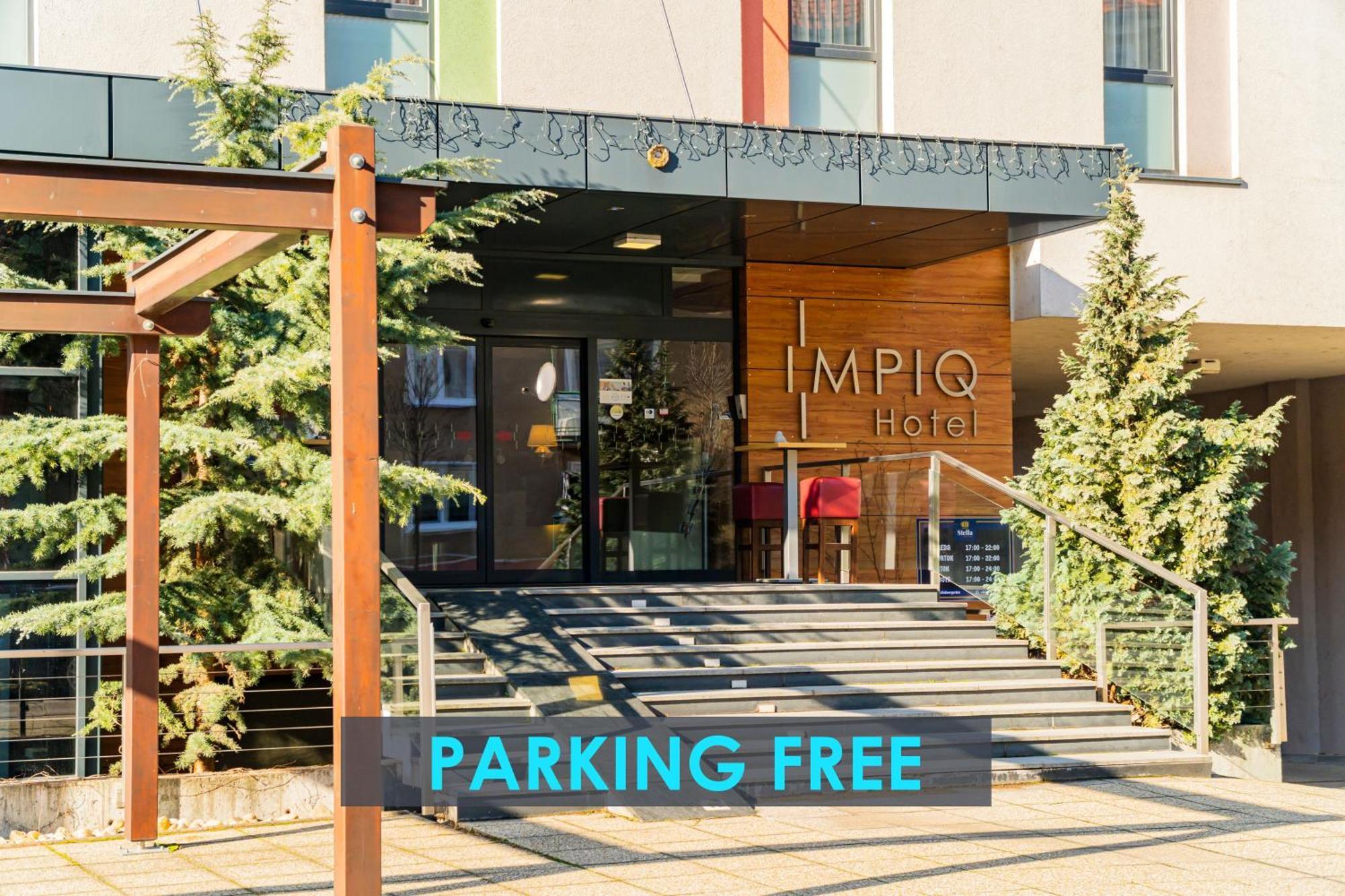 Impiq Hotel Trnava Extérieur photo